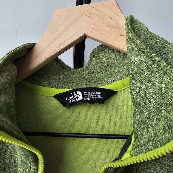 The North Face Crewneck - Picture 3 of 4